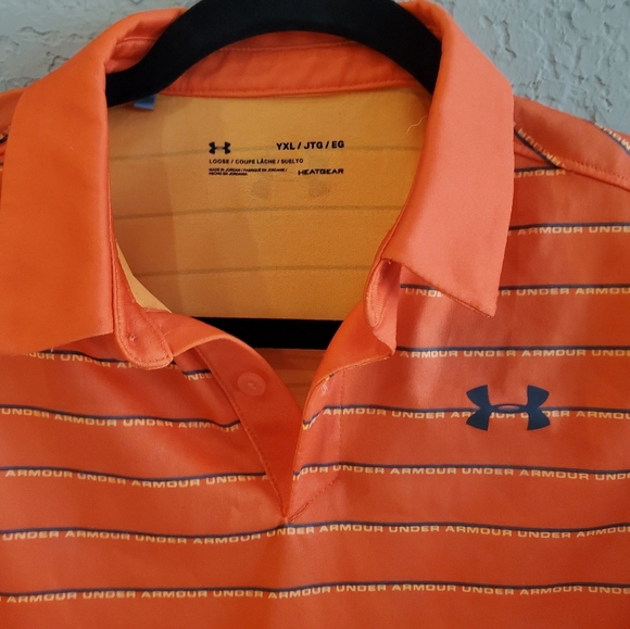 Under Armour kids golf shirt. Size YXL. NWOT - Picture 4 of 4